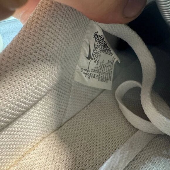 Size 9.5 - Nike Court Vision Alta Womens White Leopard Platform Shoes DO2791-100 - Picture 7 of 8